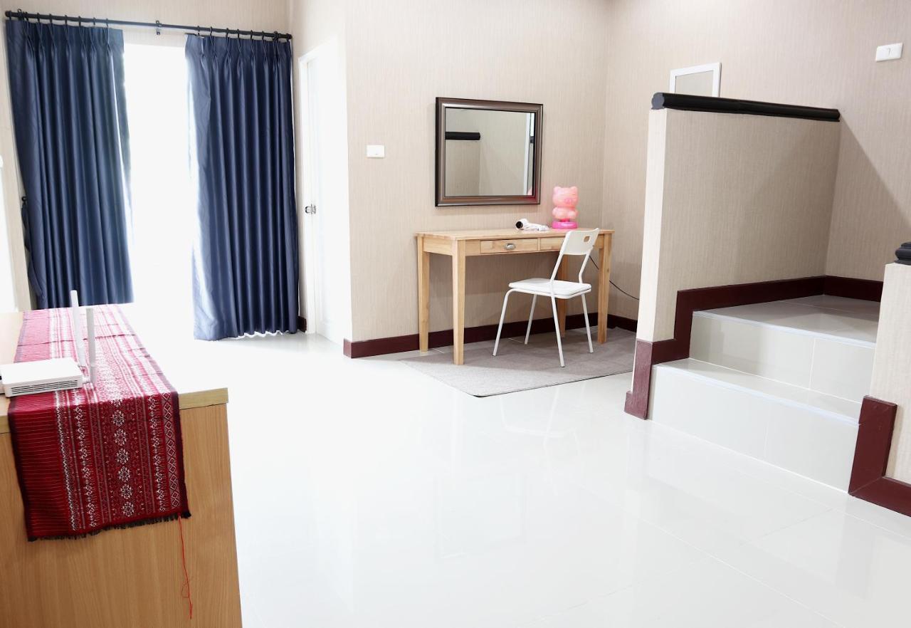 Modern Townhome At The Old City Chiang Mai Zewnętrze zdjęcie